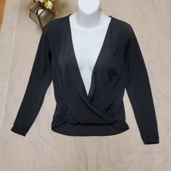 Lululemon Faux Wrap Top - Picture 7 of 8